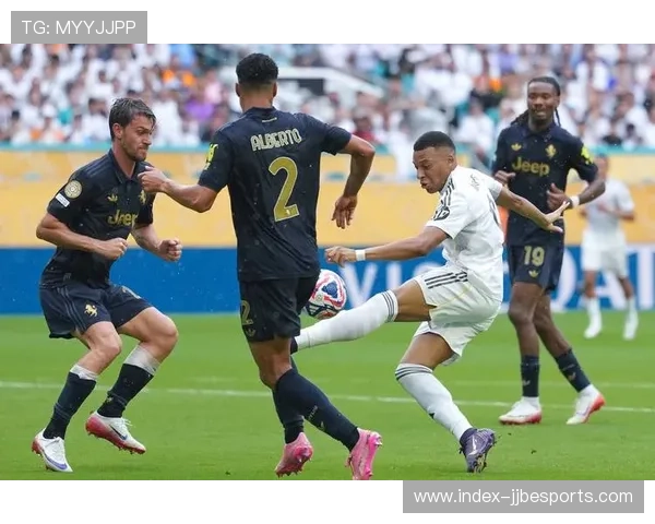 皇马姆巴佩轻伤缺阵，贡萨洛获首发机会证明价值